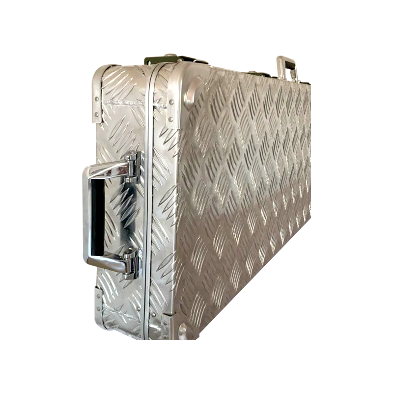 Aluminum Rifle Case with Wheels